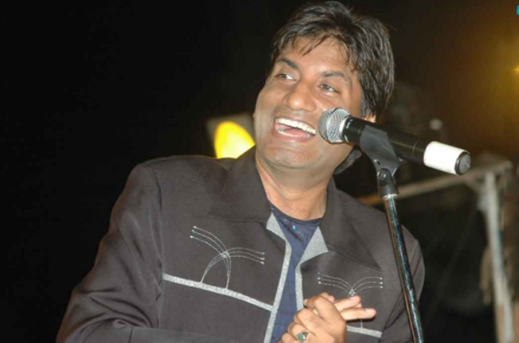 Raju Shrivastav - ड्रीम गर्ल हेमा मालिनी और हास्य कलाकार राजू श्रीवास्तव भी मौजूद रहेंगे  काशी फिल्म महोत्सव में